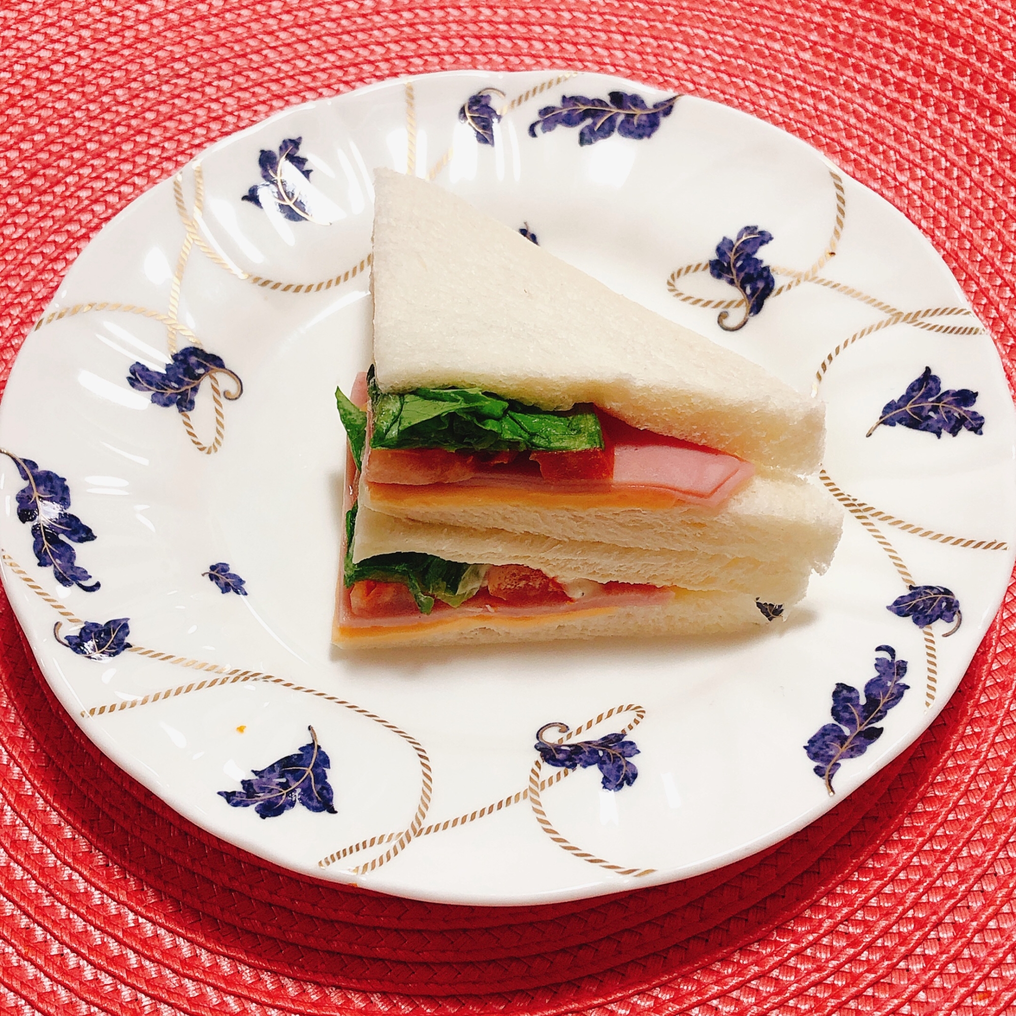 トマトハムサンドෆ˚*