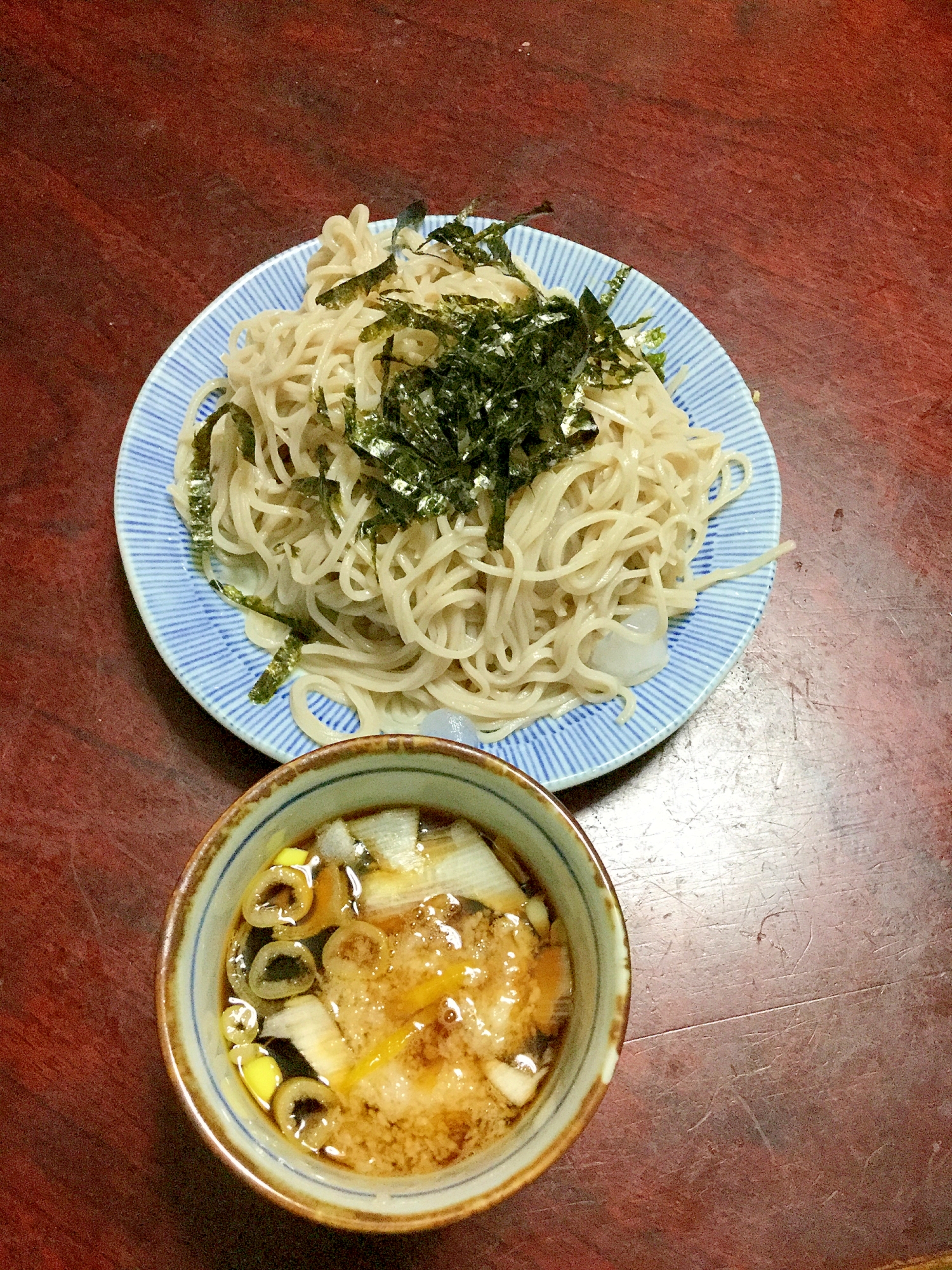 【麺にはゆずの搾り汁】柚子を堪能☆とろろ盛り蕎麦。