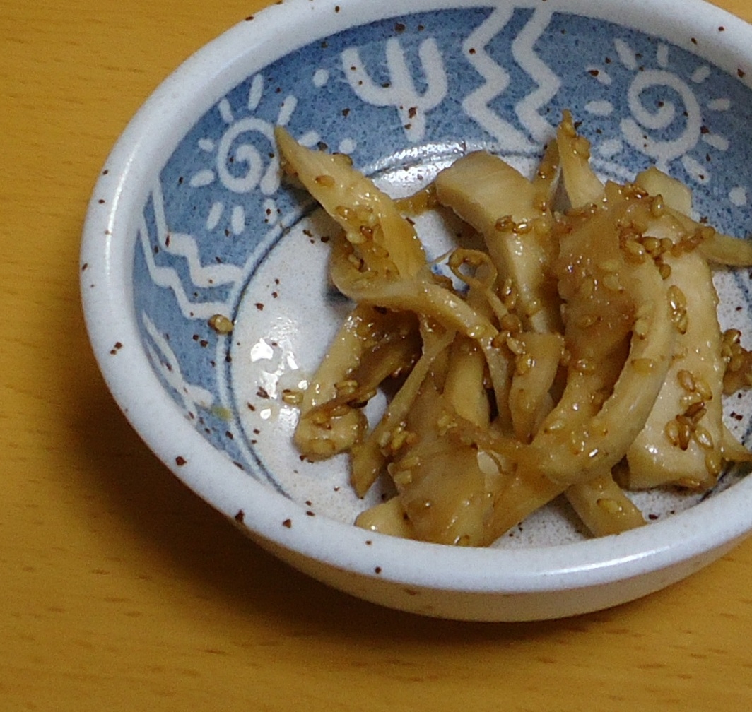 不思議に後をひく、大根漬物の油炒め