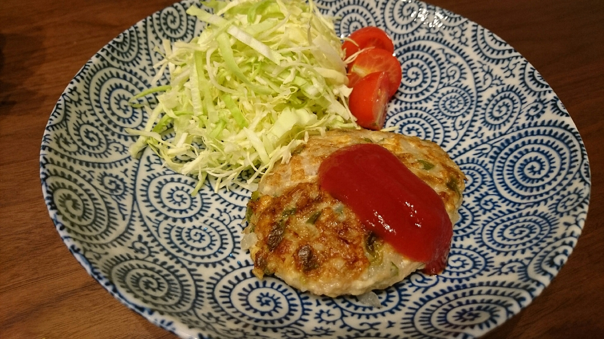 ヘルシー！ピーマン入り豆腐ハンバーグ