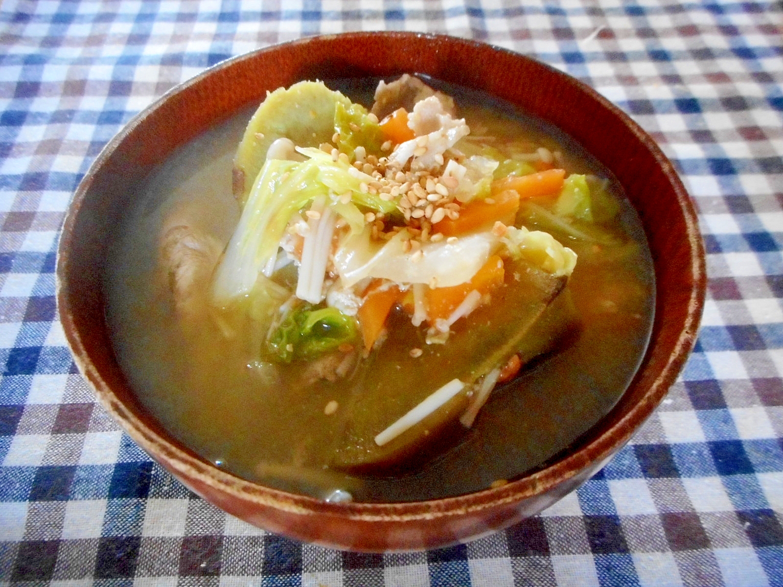 さつま芋と胸肉白菜の味噌汁