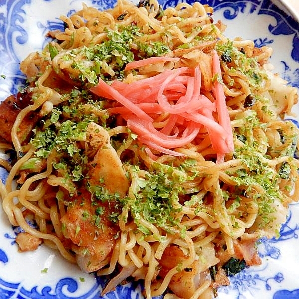 まな板なし６分！冷凍ほうれん草&焼き餃子で焼きそば