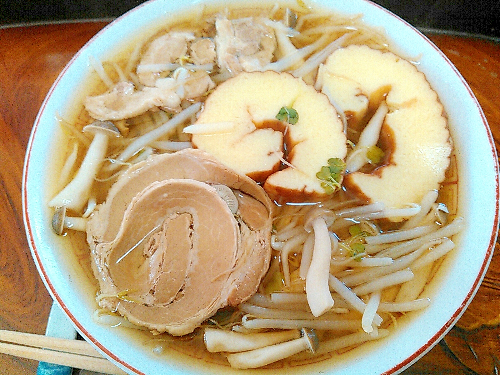 伊達巻チャーシュー野菜ラーメン