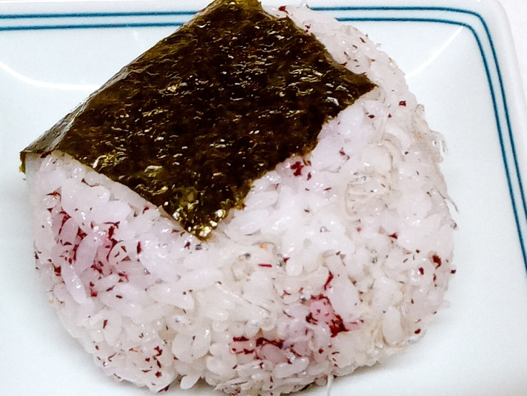 ゆかりちりめんじゃこおにぎり レシピ 作り方 By 月のおと 楽天レシピ