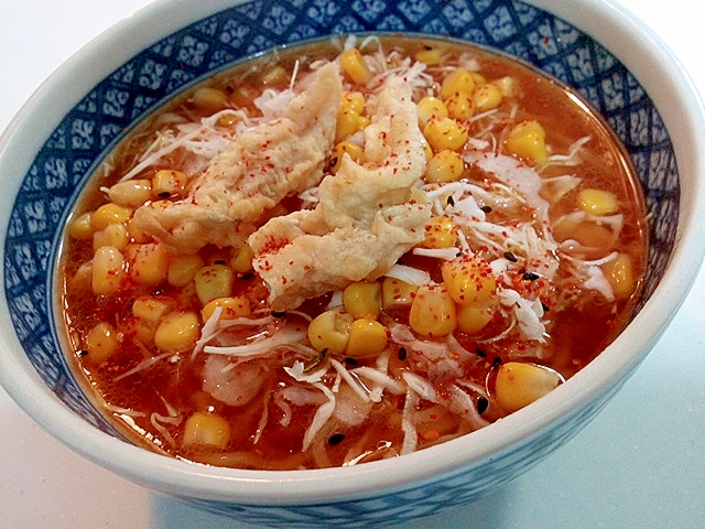 千切りキャベツ・コーン・太刀魚天の味噌ラーメン