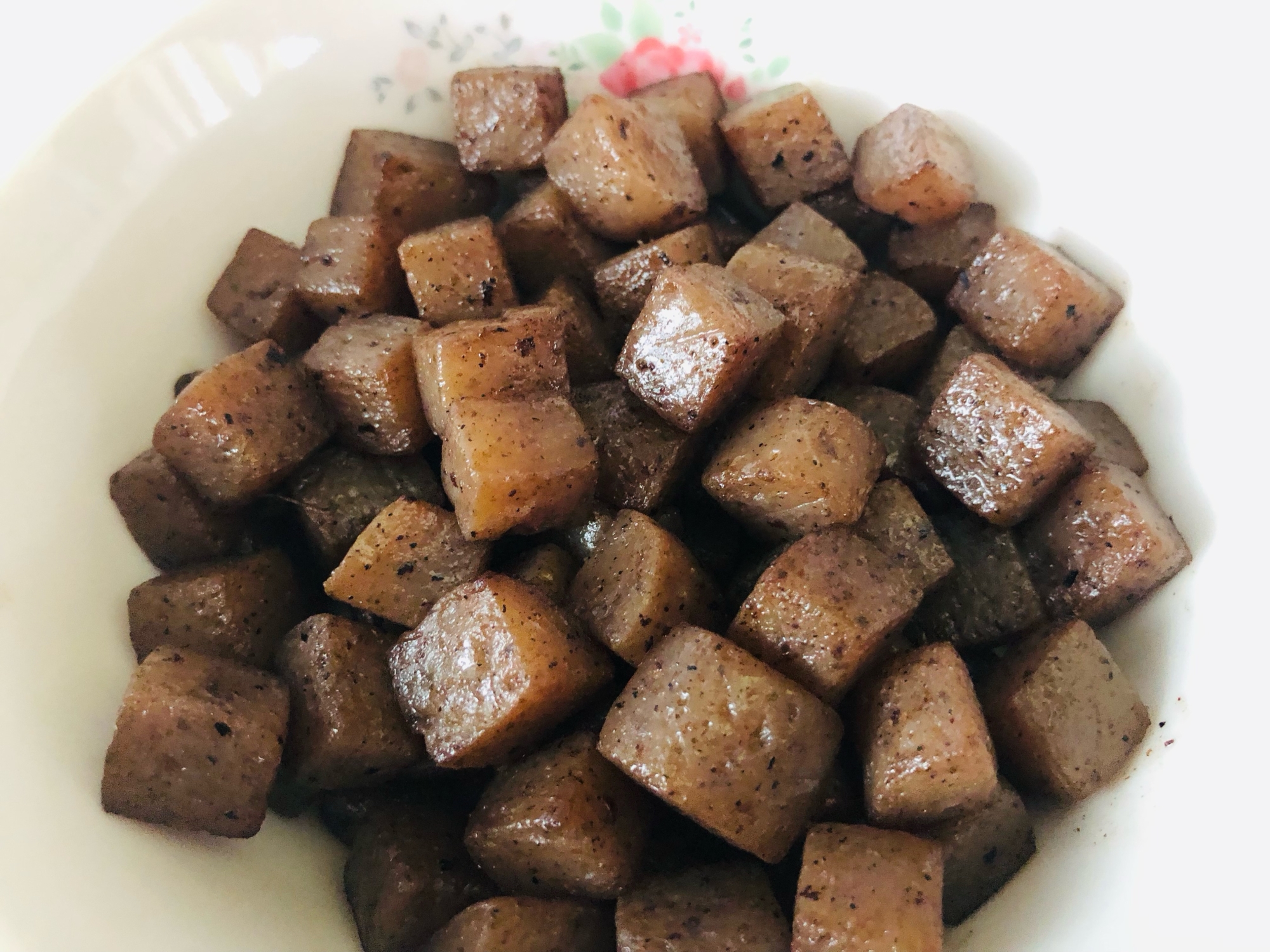 たこ焼きに♪たこの代わりのこんにゃく