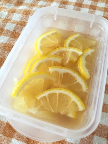 甘酸っぱいはちみつレモン！いろいろ活用して美味しくビタミン補給したいと思います(o^^o)