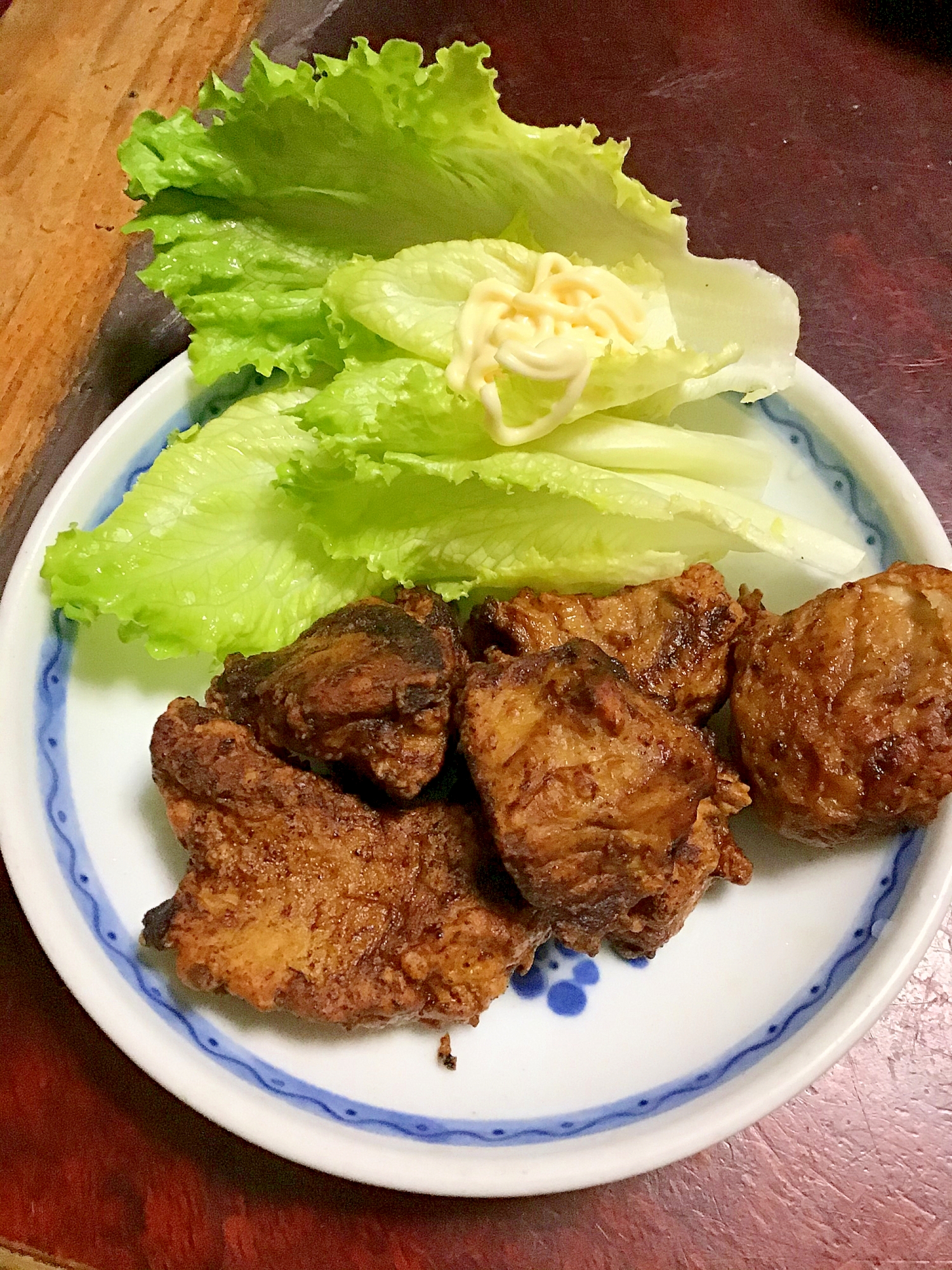 モウカザメのニンニク醤油の竜田揚げ風。