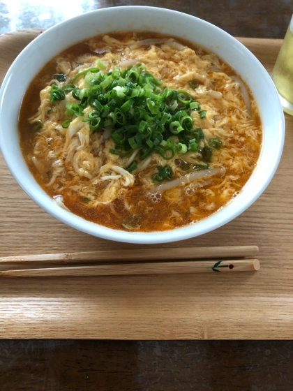 インスタント醤油味で♪我が家の“サンラータン麺”