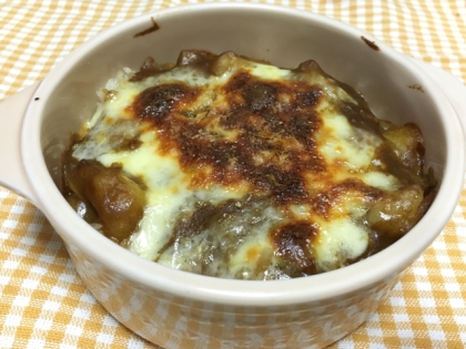 休日のお昼に息子に作りました(^.^)一口味見〜♪、少し焼きすぎちゃったけど、美味しかったです(*^_^*)