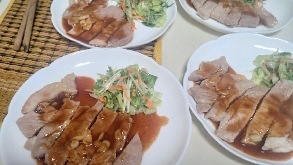 やっぱり美味しいトンテキ　ニンニクソース！