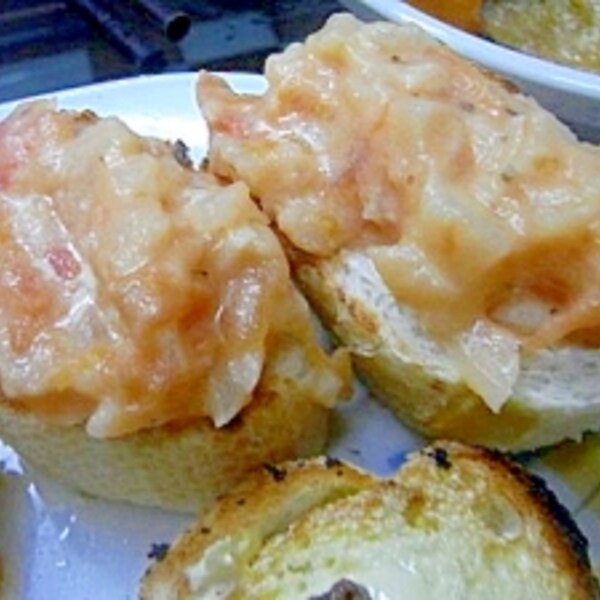 バゲットの上にのせるとおいしい チーズトマトソース レシピ 作り方 By ぴーちゃん3279 楽天レシピ バゲットの上にのせるとおいしい チーズトマトソース レシピ 作り方 By ぴーちゃん3279 楽天レシピ