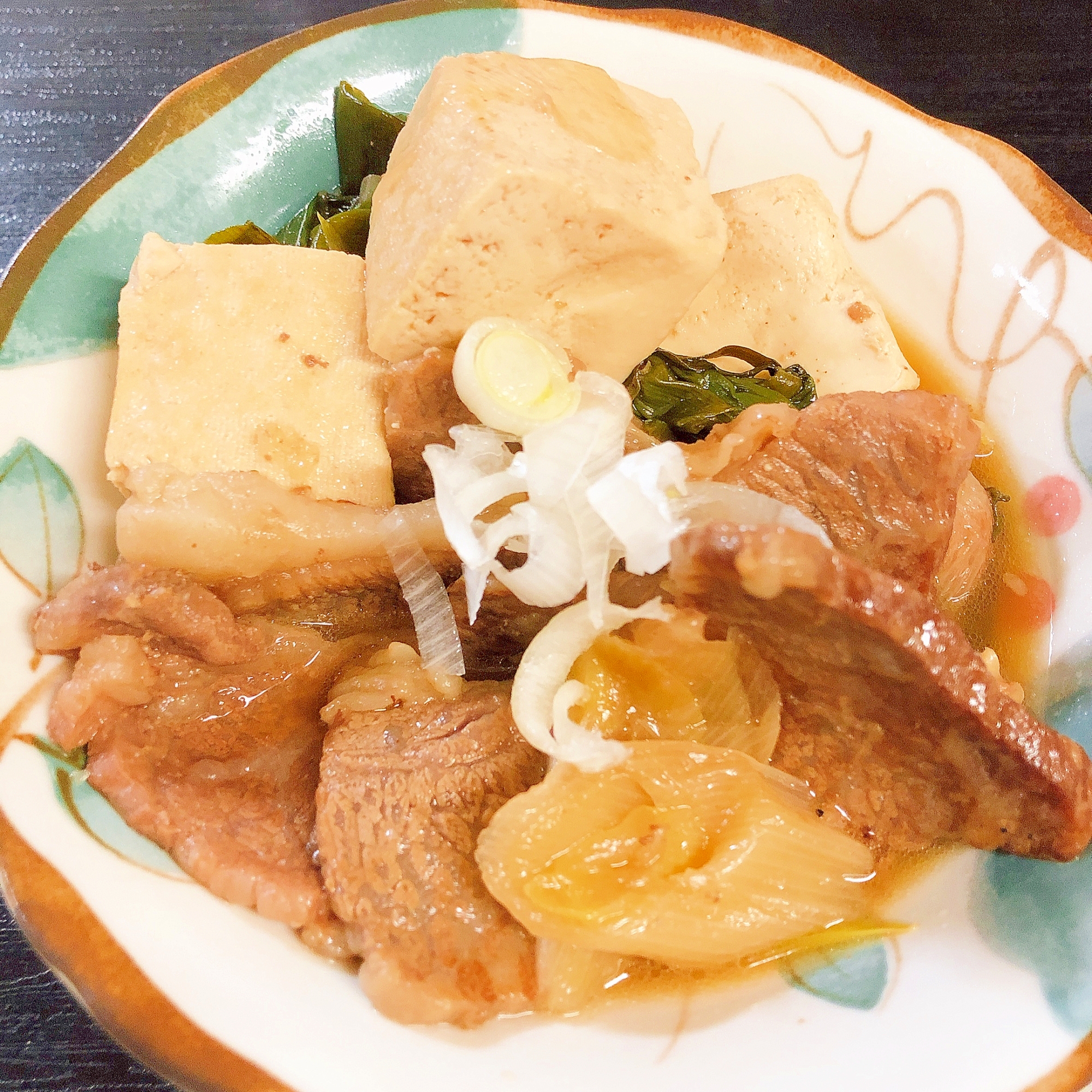 牛肉の旨味たっぷり★贅沢肉豆腐