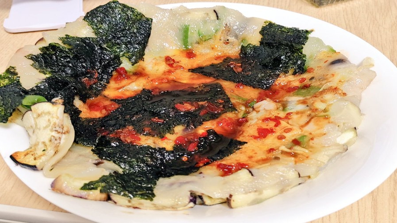 韓国のりを引き出して～玄米粉の野菜チヂミ～