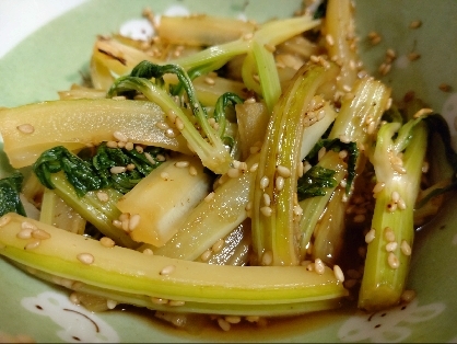 セロリ苦手な家族もこれは美味しいとパクパク食べてくれました！ご飯にあいますね(*´`)