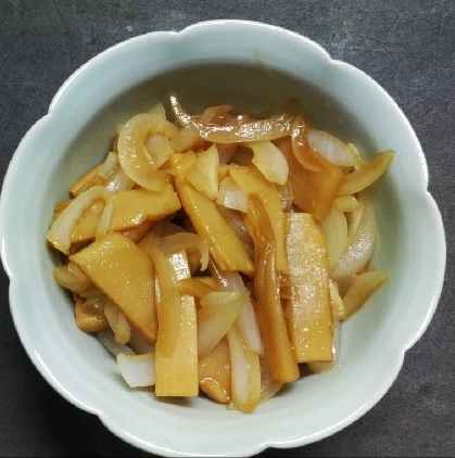 こんにちは〜そのまま食べる事が多いメンマ、ひと手間でまた違う味わいになりますね(*^^*)レシピありがとうございました。