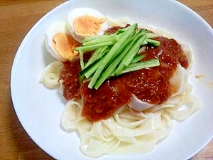 トマト肉味噌で、ジャージャーきし麺（＾＾）