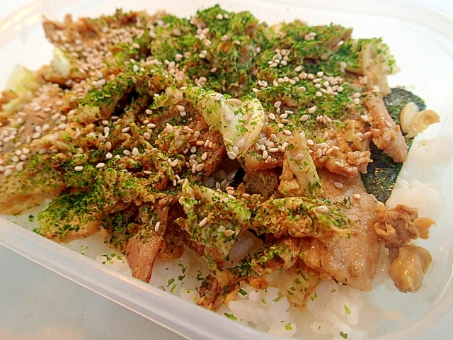 お弁当　❤豚バラ卵キャベツ丼❤