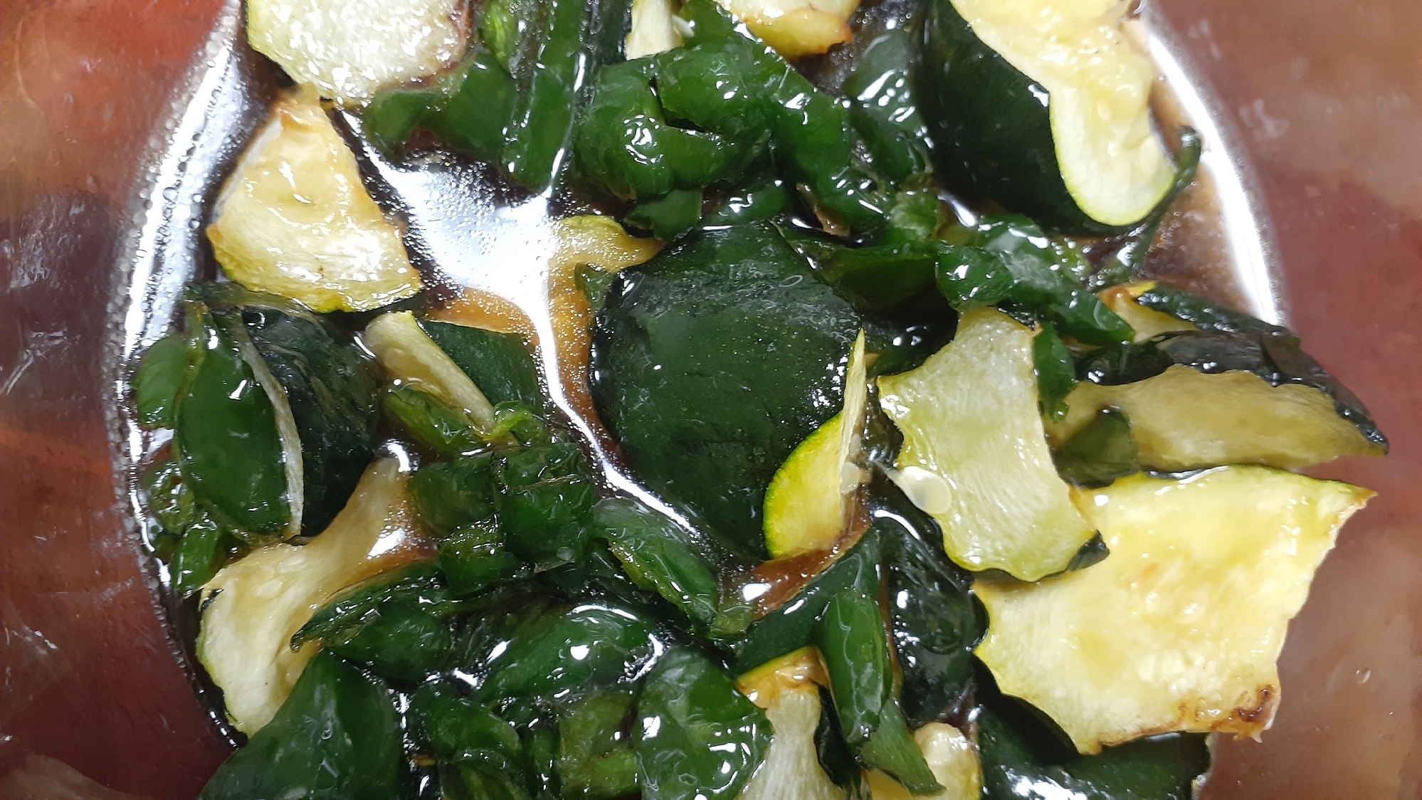 ズッキーニとピーマンの揚げ浸し♪