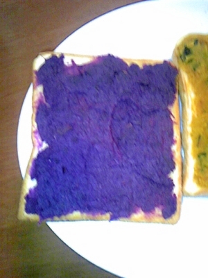 カラフルモーニング☆紫芋ジャムトースト