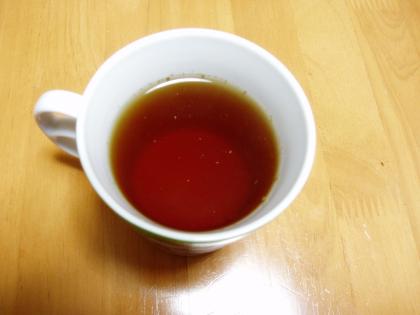 紅茶を贅沢にたっぷり使いました。濃くておいしいですね。