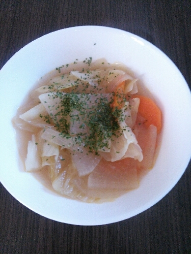 昨日の夕食にいただきました。
たくさん作って色々アレンジ出来ていいですね(^O^)
今日はトマトスープにしま～す♪