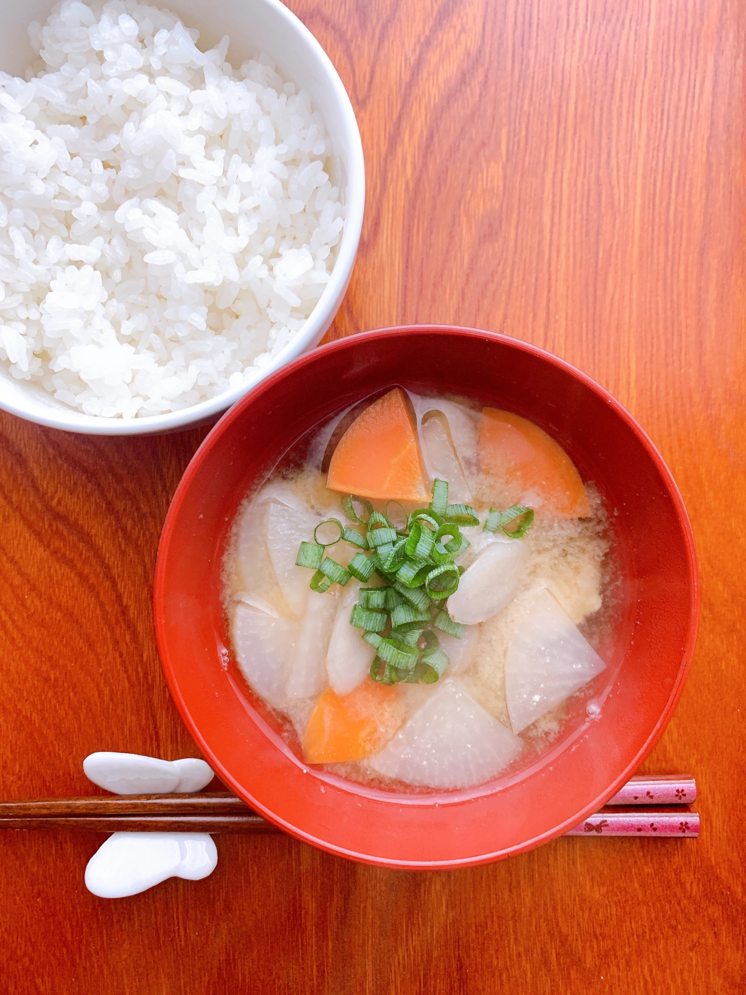 【簡単なのに本格】ぽかぽか温まる♪根菜の味噌汁