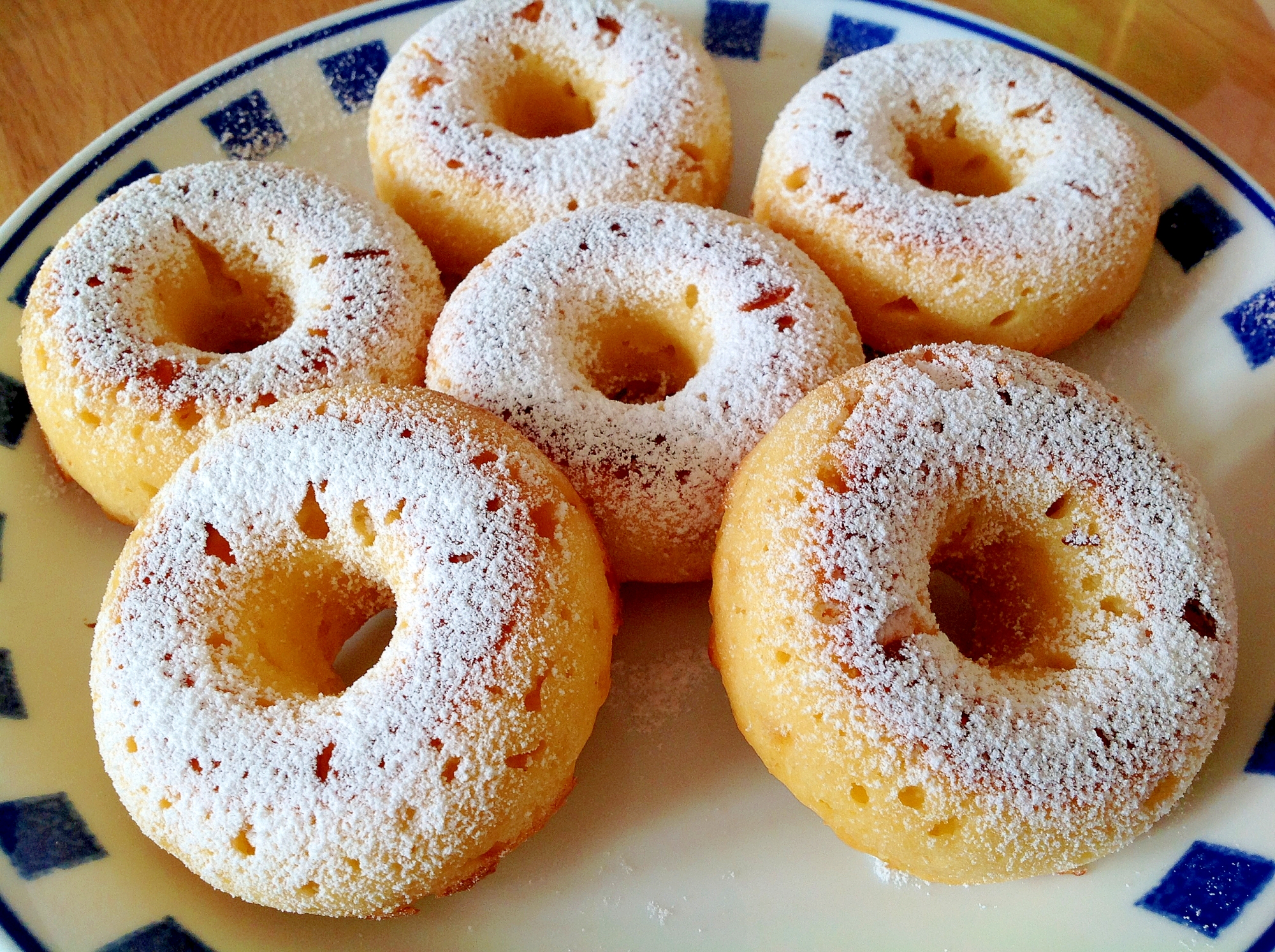 レモンヨーグルト焼きドーナツ レシピ 作り方 By Findus 楽天レシピ レモンヨーグルト焼きドーナツ レシピ 作り方 By Findus 楽天レシピ