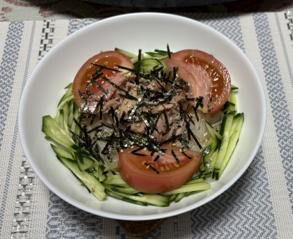 簡単ランチ！ごま油香る海苔ツナ冷やしうどん