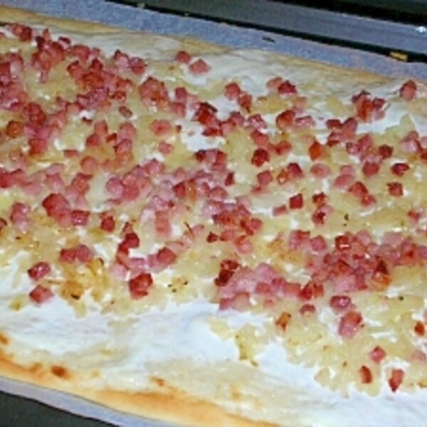 ピザ生地で フラムクーヘン Flammkuchen レシピ 作り方 By はなはな桜 楽天レシピ ピザ生地で フラムクーヘン Flammkuchen レシピ 作り方 By はなはな桜 楽天レシピ