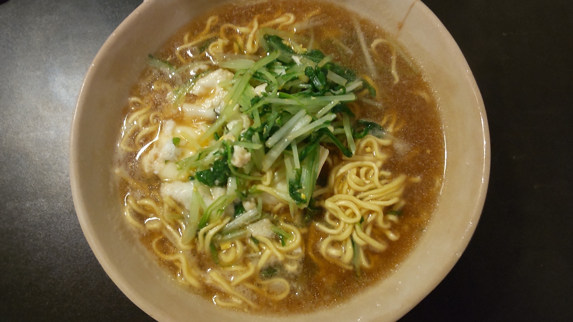 卵水菜ラーメン