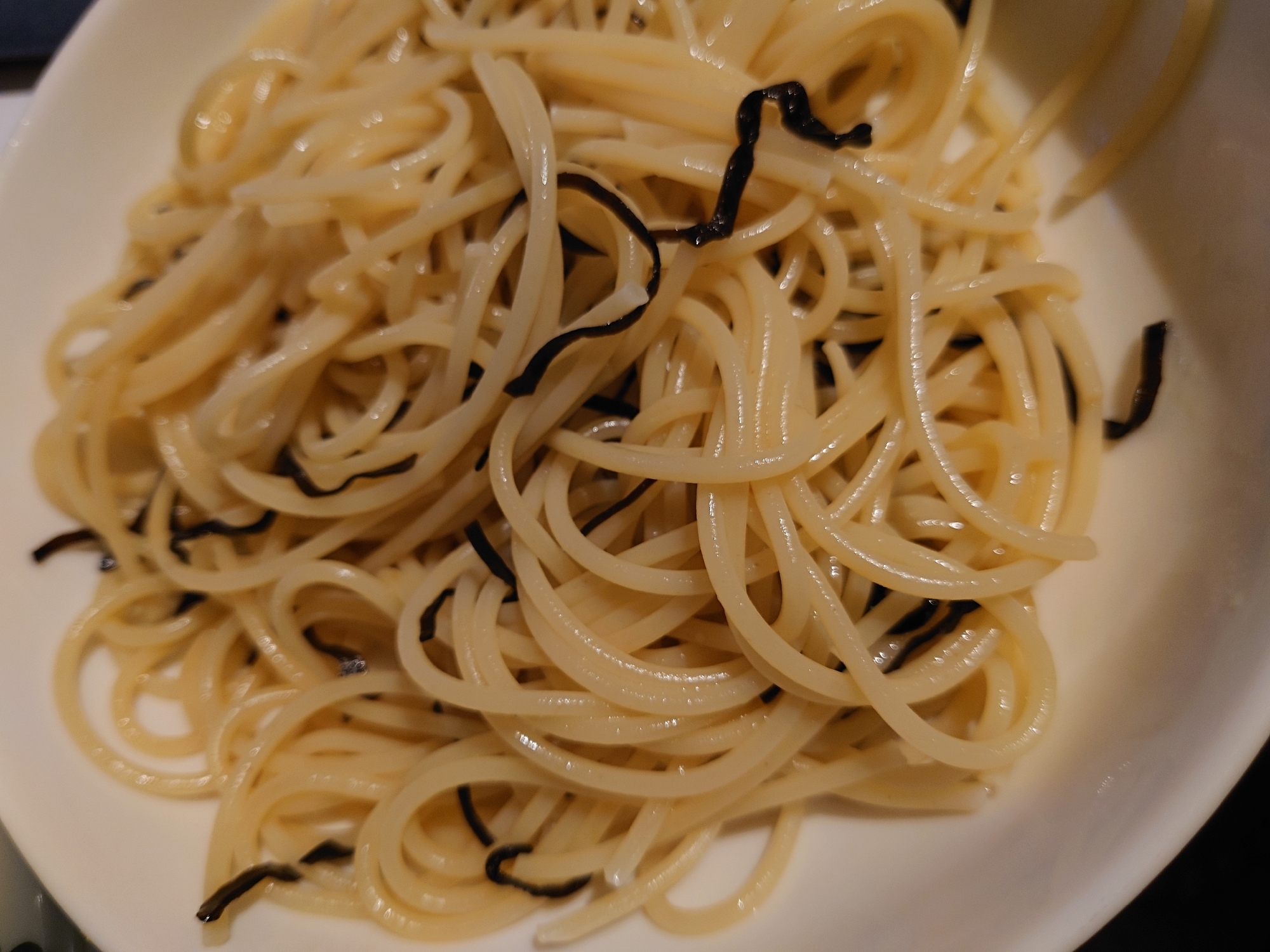 和えるだけ★塩昆布パスタ