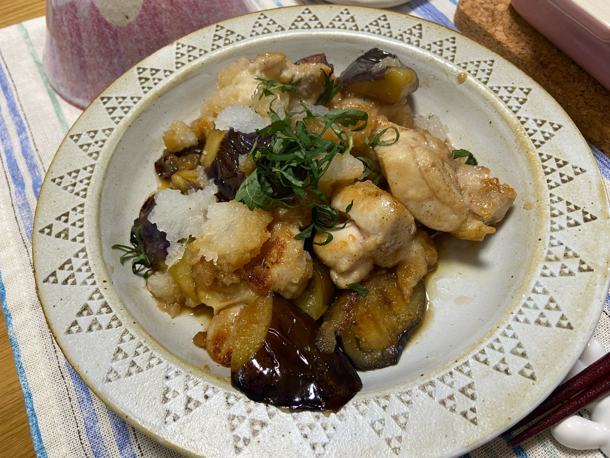 茄子と鶏肉のさっぱりおろし煮