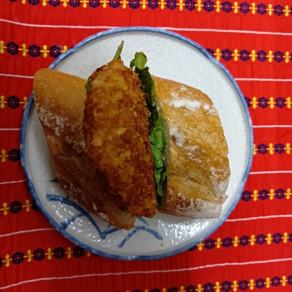 クリームコロッケサンド