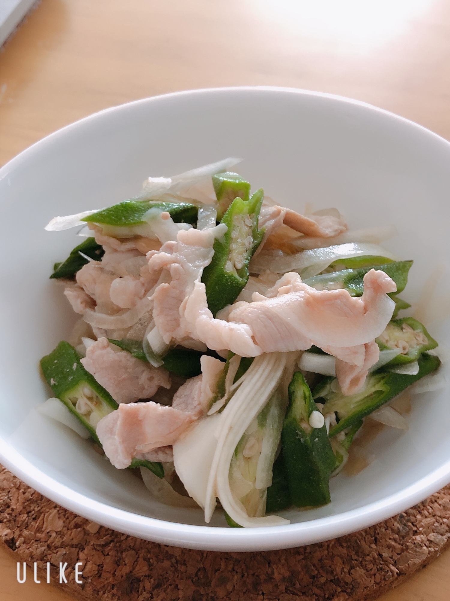 ポン酢で和えるだけ オクラと玉ねぎの冷しゃぶサラダ レシピ 作り方 By Sassy8 楽天レシピ ポン酢で和えるだけ オクラと玉ねぎの冷しゃぶサラダ レシピ 作り方 By Sassy8 楽天レシピ