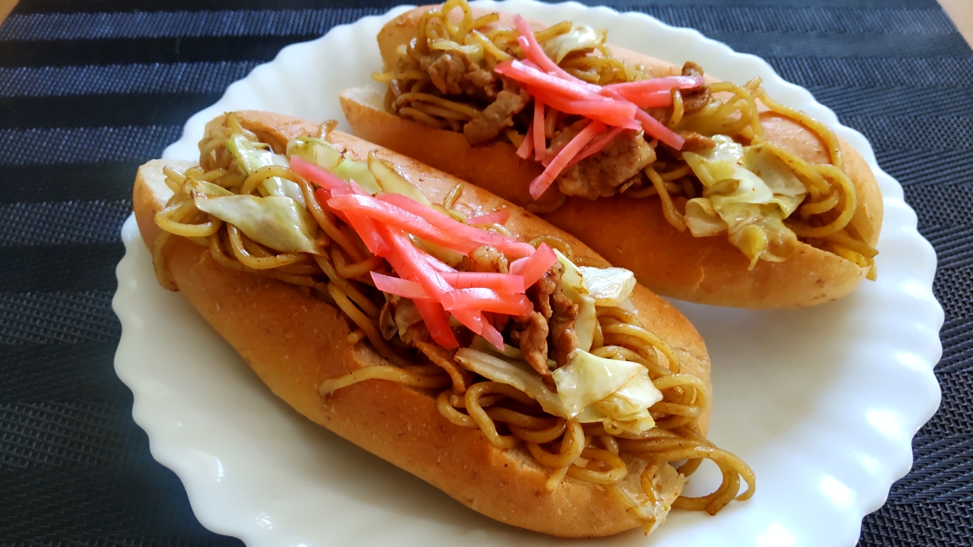 みんな大好き☆焼きそばパン〜