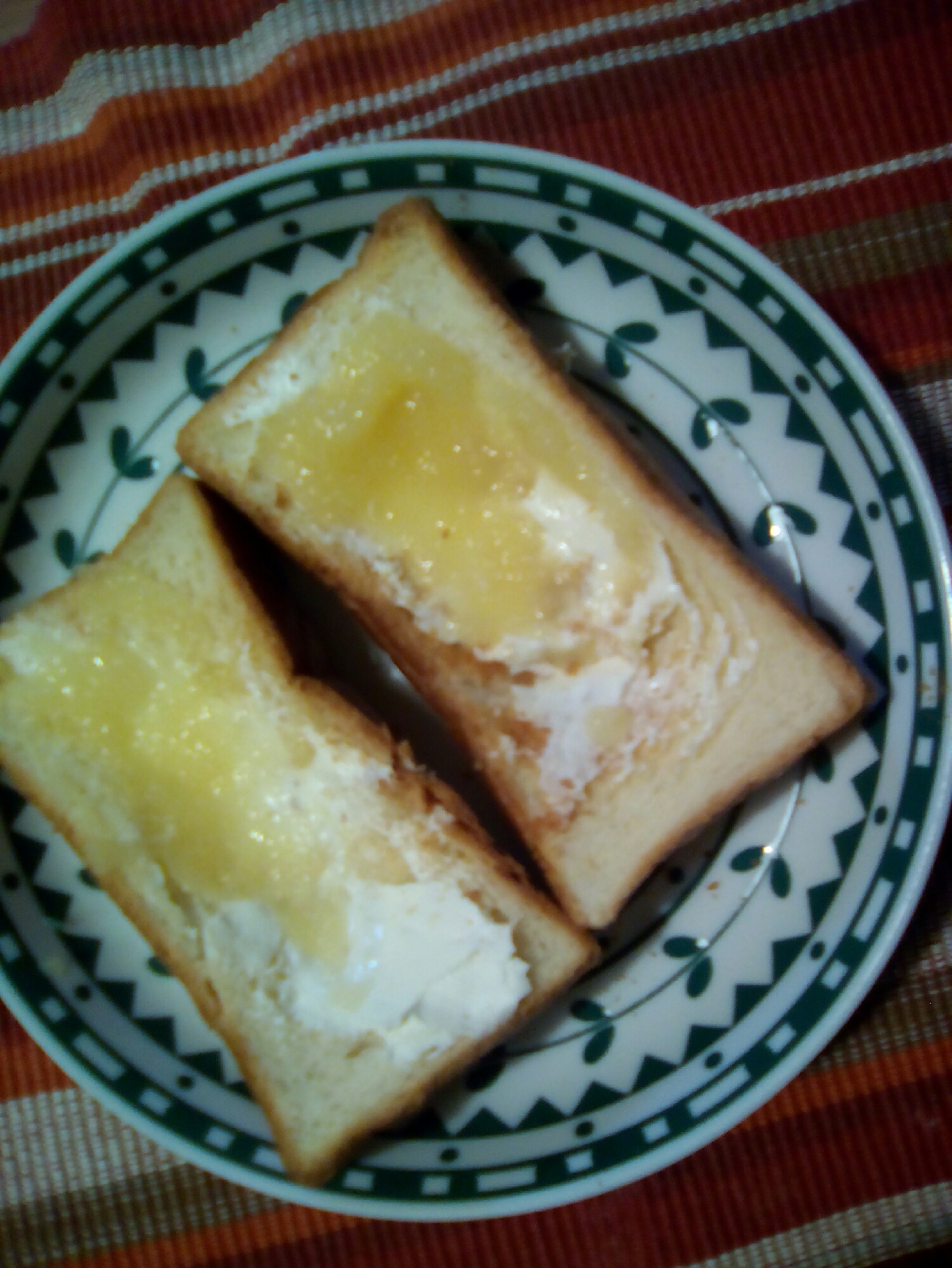 りんごジャムクリームチーズミルクパン
