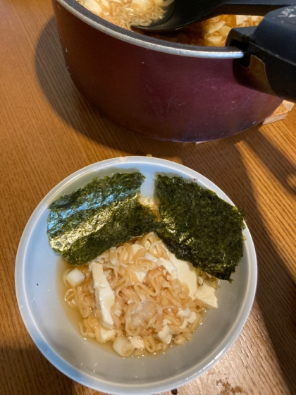 アレンジチキンラーメン●プチ豆腐＆味付け海苔プラス