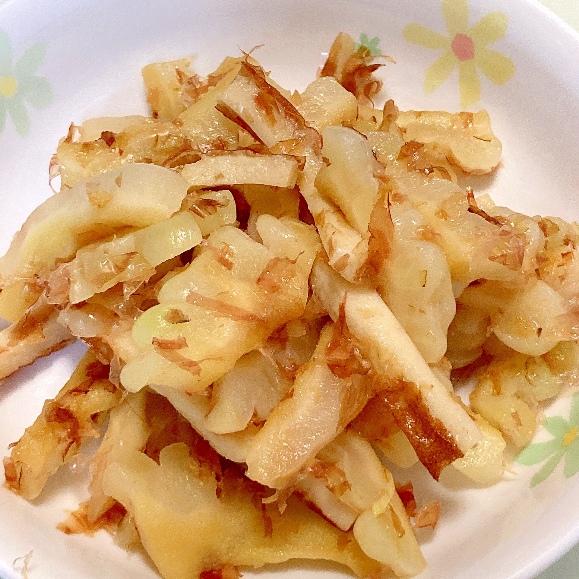 ＜夏が旬＞白ゴーヤと竹輪のおかかポン酢和え