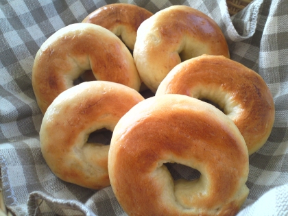 むっちむちのツヤツヤベーグル美味しかったです！これからは市販のを買わずに手作りしたいと思います♪