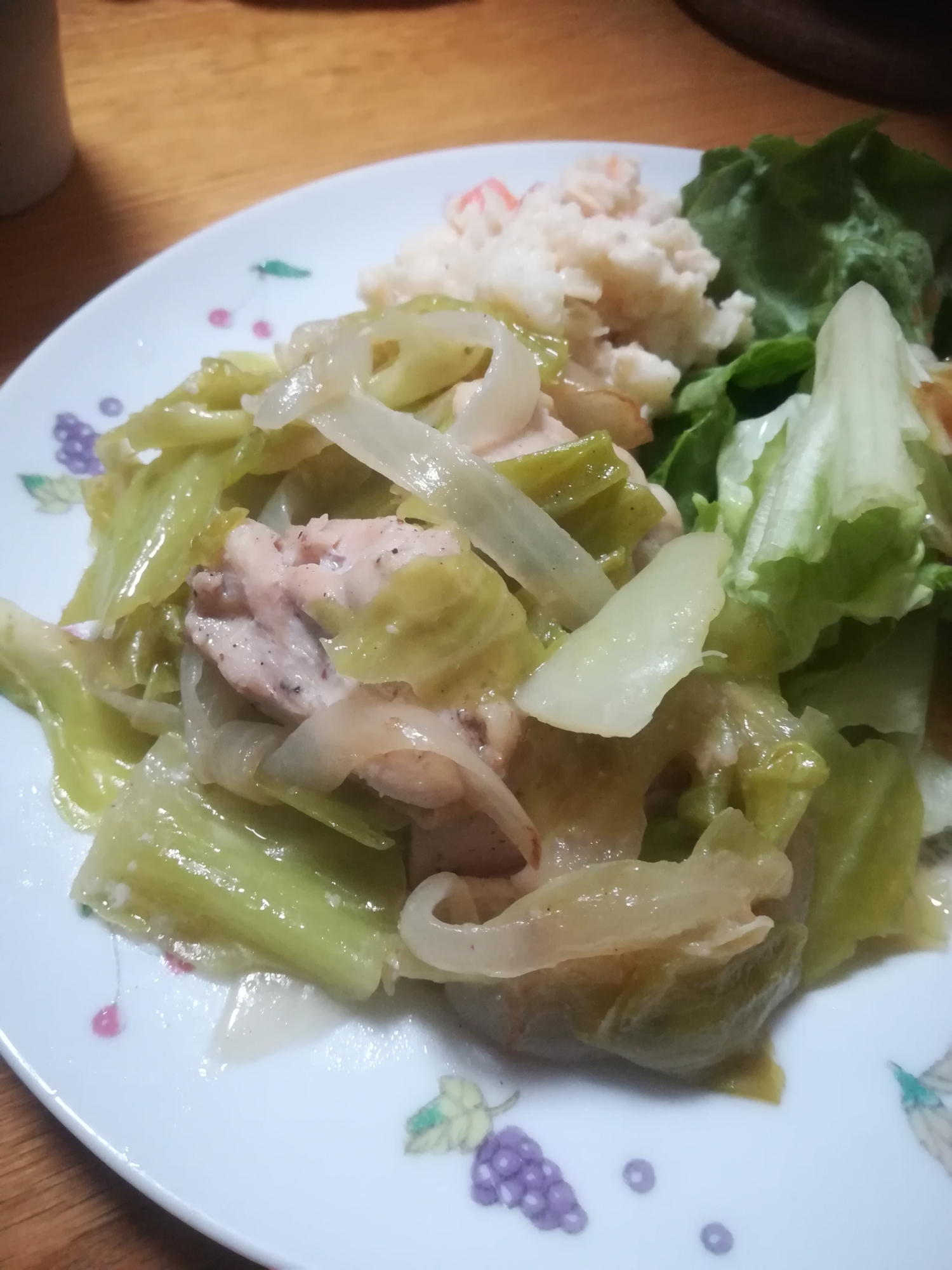 半分作り置き★鶏肉とキャベツと玉ねぎの蒸し焼き