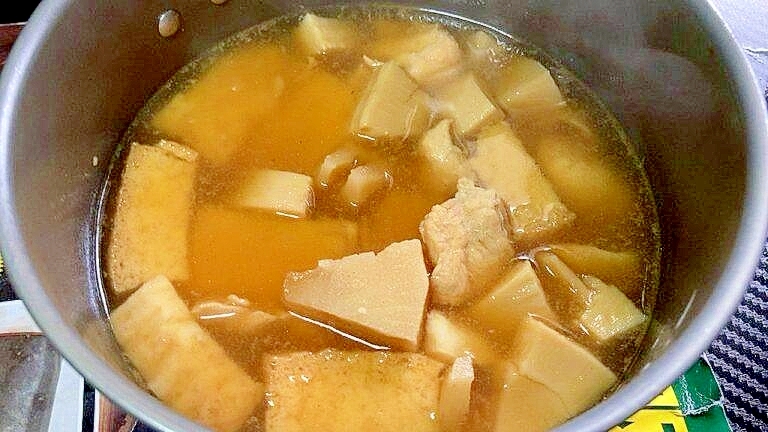 素朴飯『筍と厚揚げと鶏肉の煮物』