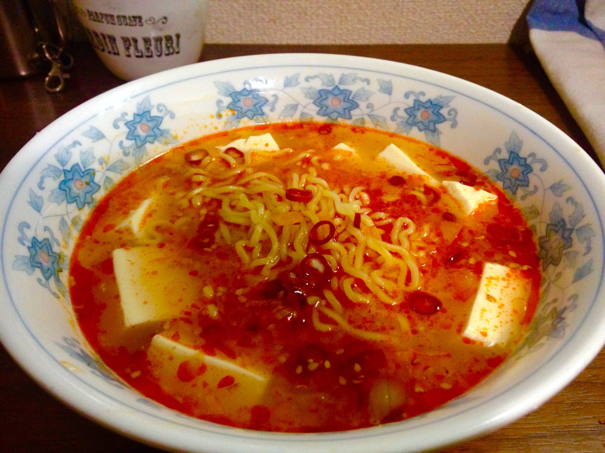 節約ランチ☆激辛豆腐ラーメン★