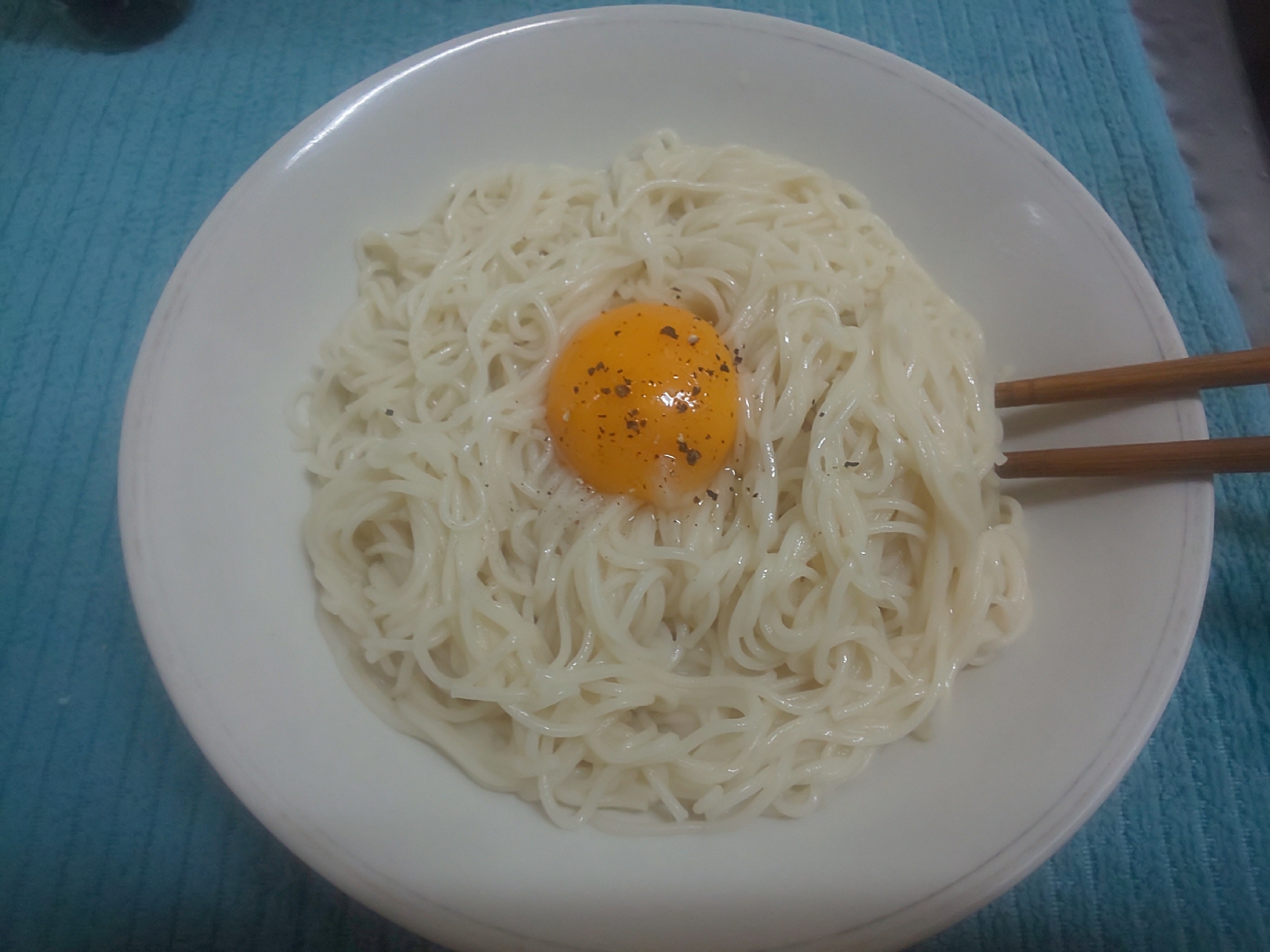 コーンスープで♪コーンクリーム釜玉そうめん