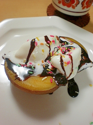 焼き芋に、アイスクリームとチョコレートシロップ☆