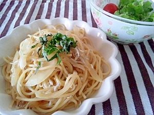 めんつゆだけで しらすと玉ねぎの和風スパゲティ レシピ 作り方 By Yukayuka5 楽天レシピ