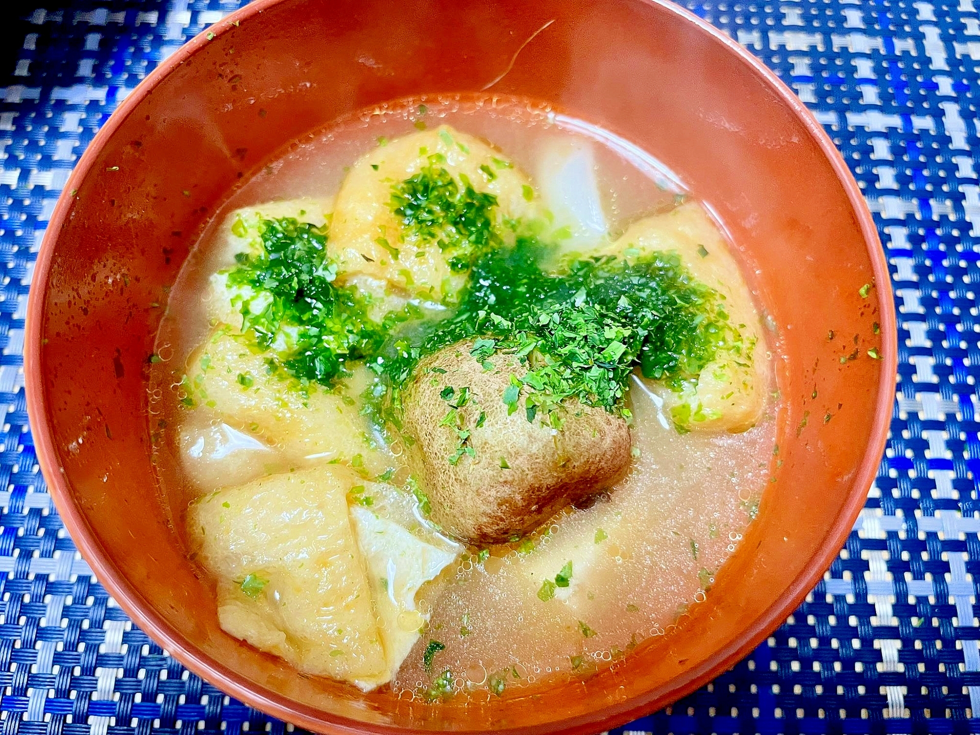 鍋だけの簡単調理！シャンタン味噌汁