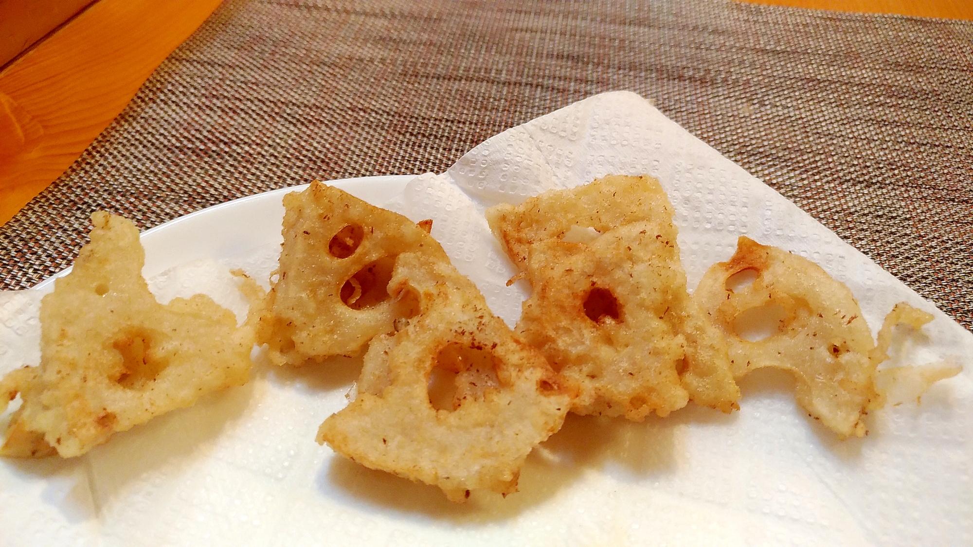 薄力粉でサクサク れんこんの天ぷら レシピ 作り方 By またたび 楽天レシピ 薄力粉でサクサク れんこんの天ぷら レシピ 作り方 By またたび 楽天レシピ