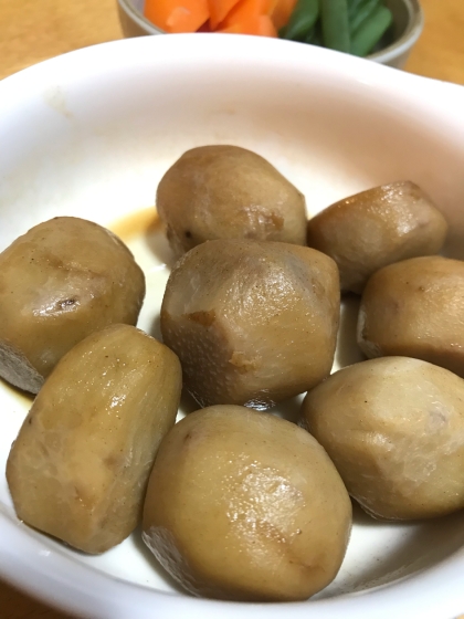 1人用土鍋で煮てみました。つまみ食いしたら良いお味でした！夕食でいただきます♪レシピをありがとうございました(^^)