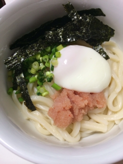 明太釜玉うどんに乗せました(*^_^*)
お湯を沸かすだけであとはほったらかしなので楽チンですね☆
これからも使わせてもらいます☆